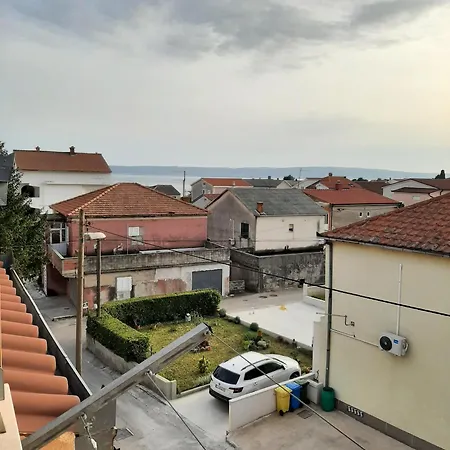 With Parking Space Kastel Kambelovac, - 21645 Apartmán