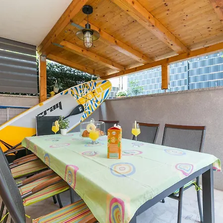 With Parking Space Kastel Kambelovac - - 21645