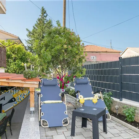 With Parking Space Kastel Kambelovac, - 21645